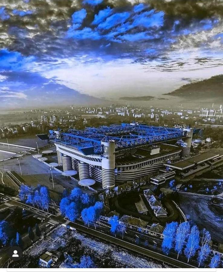 Grazioso Bilocale A 100 Mt Dalla Metropolitana Sesto San Giovanni Bagian luar foto