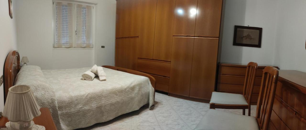 Grazioso Bilocale A 100 Mt Dalla Metropolitana Sesto San Giovanni Bagian luar foto